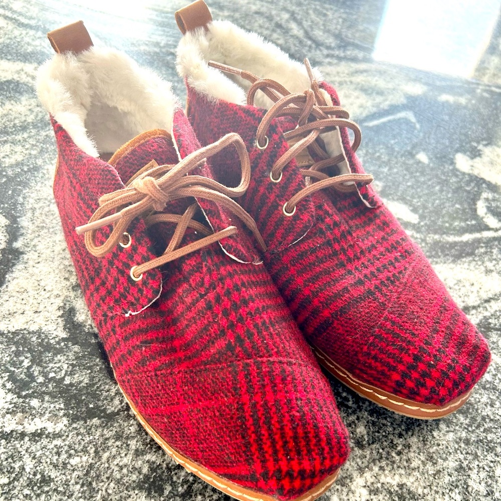 Toms Bota Plaid Lace Up Shoes-Size 8